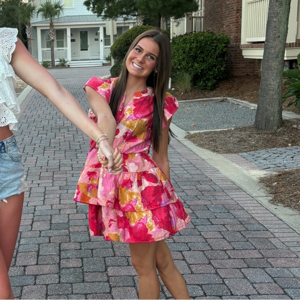 Cute pink dress!!